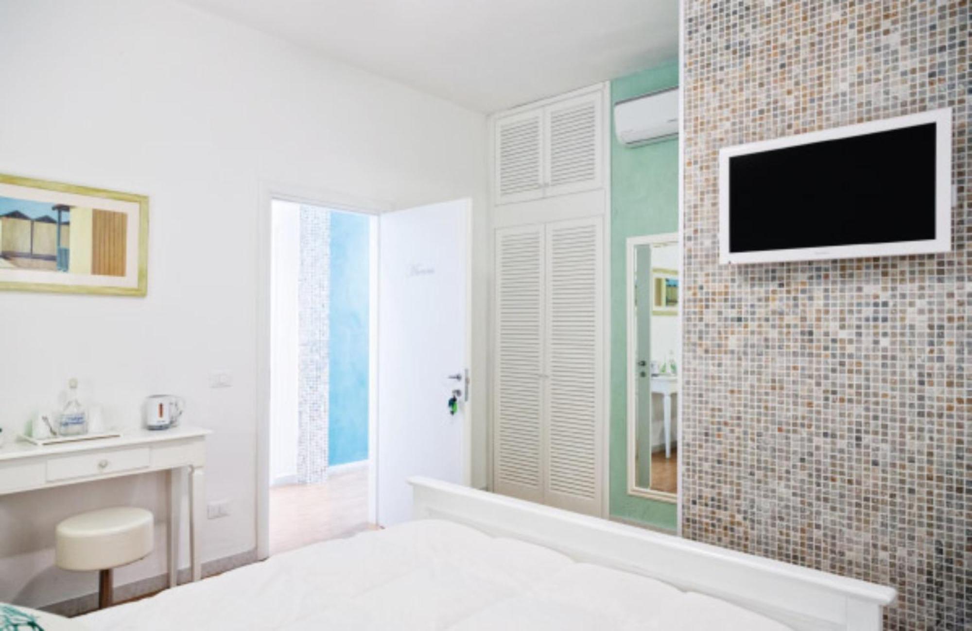 Bed And Breakfast Bagno Venezia Marina Di Carrara Eksteriør bilde