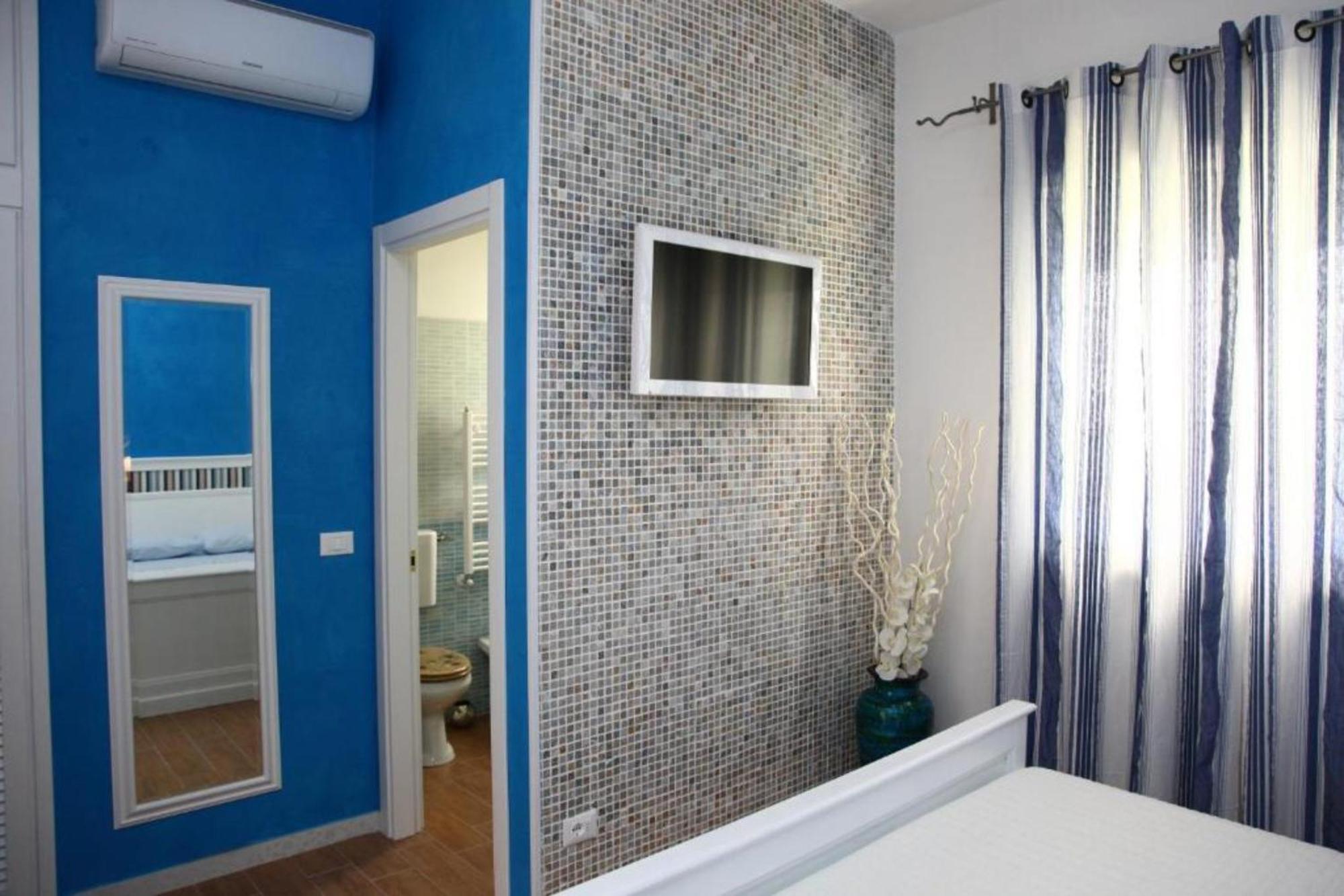 Bed And Breakfast Bagno Venezia Marina Di Carrara Eksteriør bilde